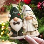 Custom Wedding Gnome Ornament 2025 - Acrylic Bride and Groom Decoration with Hearts and Flowers - Personalized Romantic Gift for Couples - Image 2